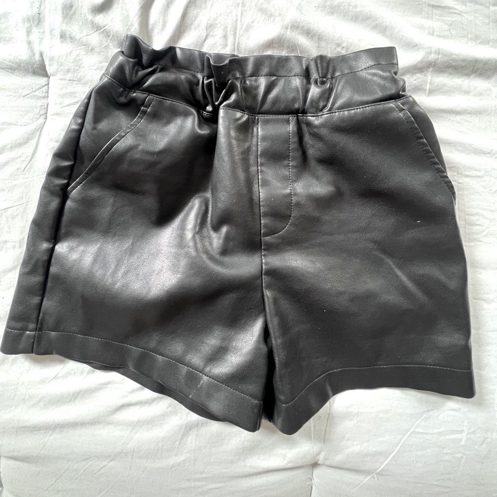 Bagatelle Size S Black Paperbag Faux Leather Shorts